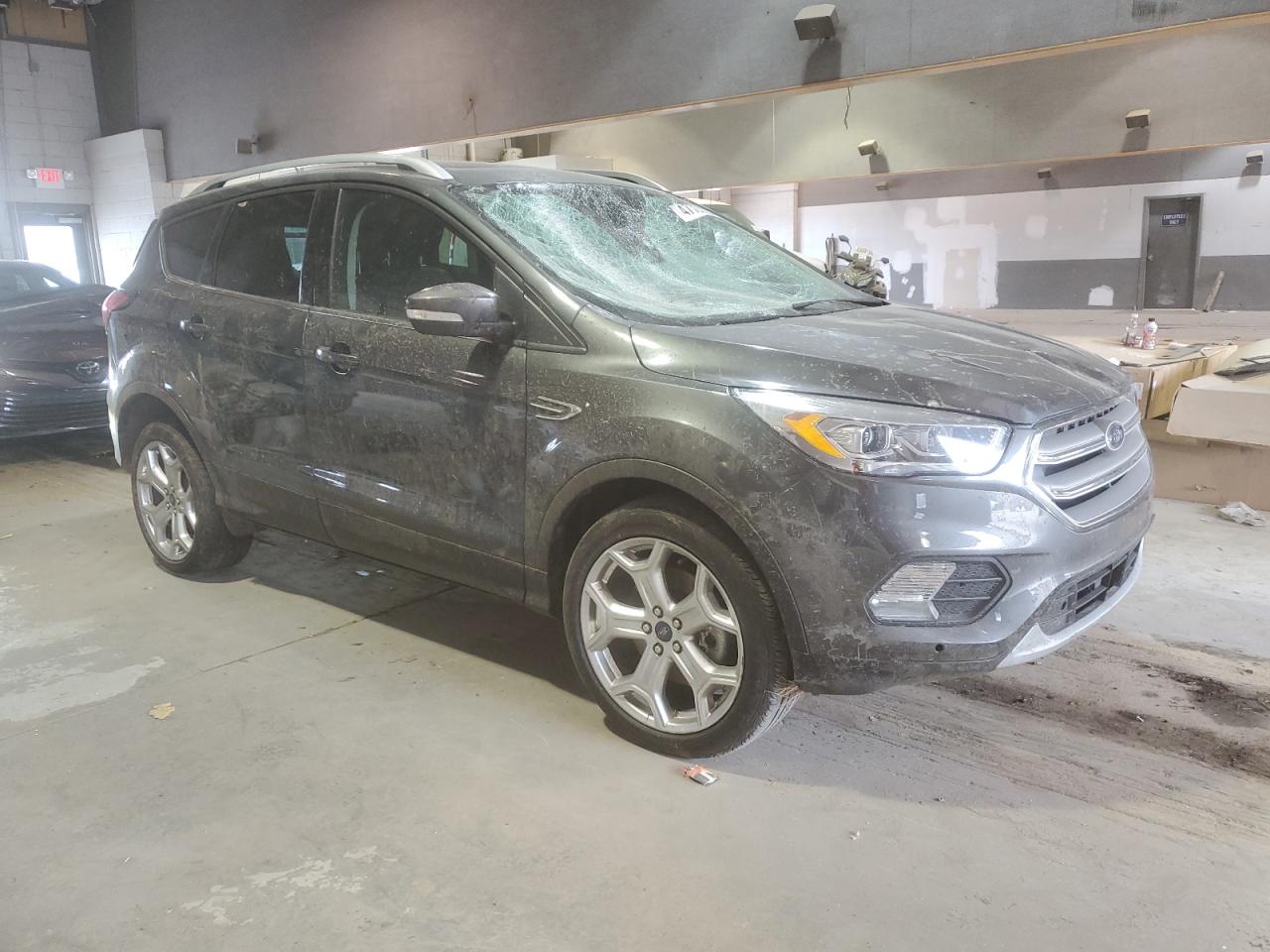 Lot #2662324125 2019 FORD ESCAPE TIT