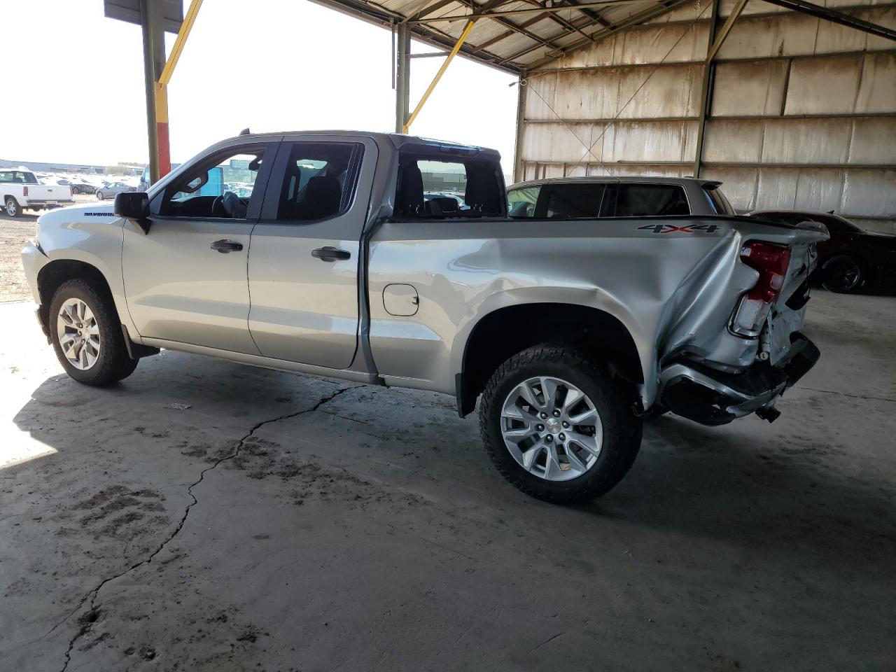 2020 Chevrolet Silverado K1500 Custom vin: 1GCRYBEH3LZ346781