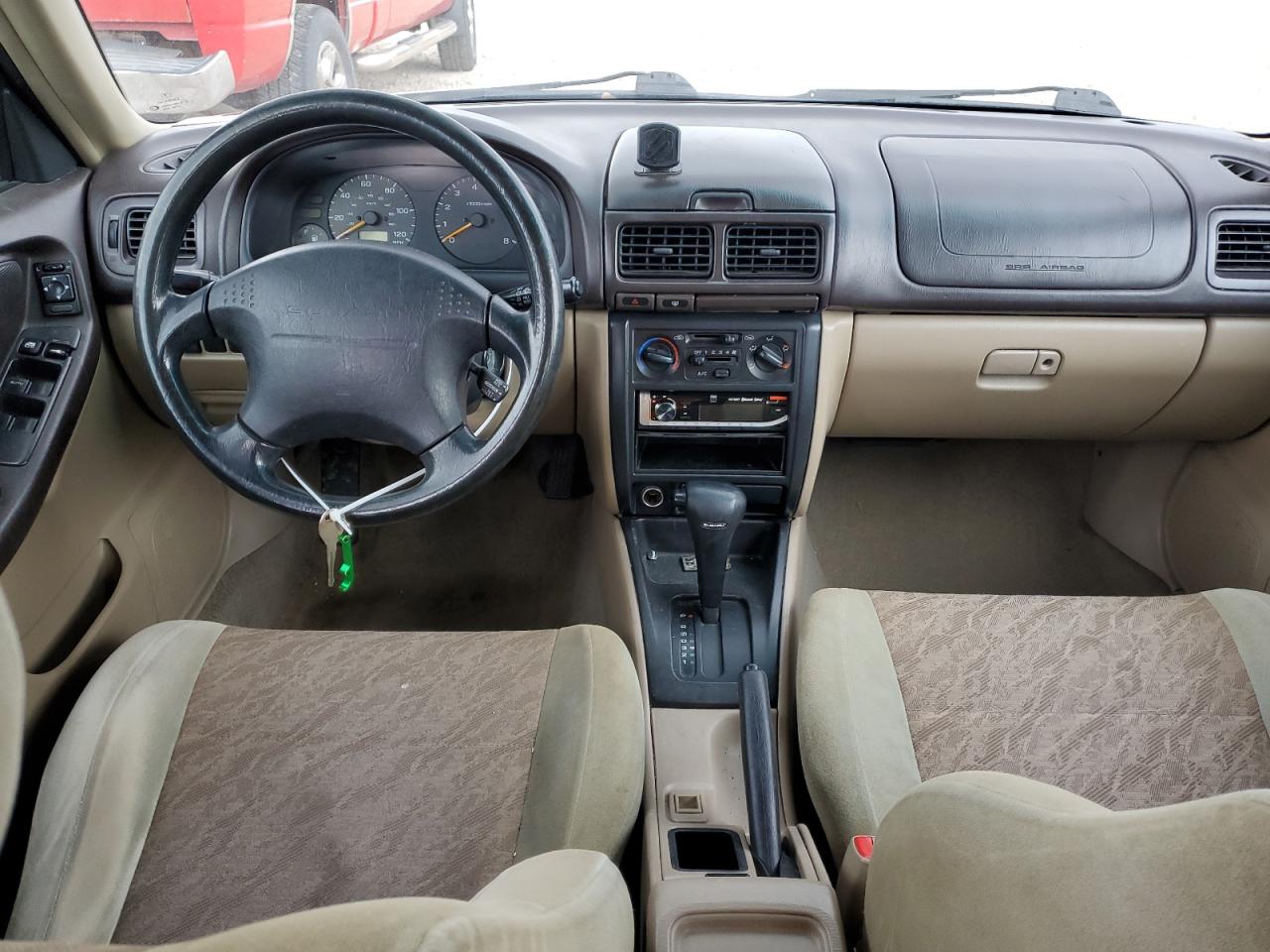 JF1SF635XYH708499 2000 Subaru Forester L