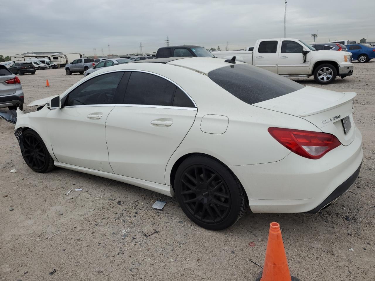 WDDSJ4EB1JN515736 2018 Mercedes-Benz Cla 250