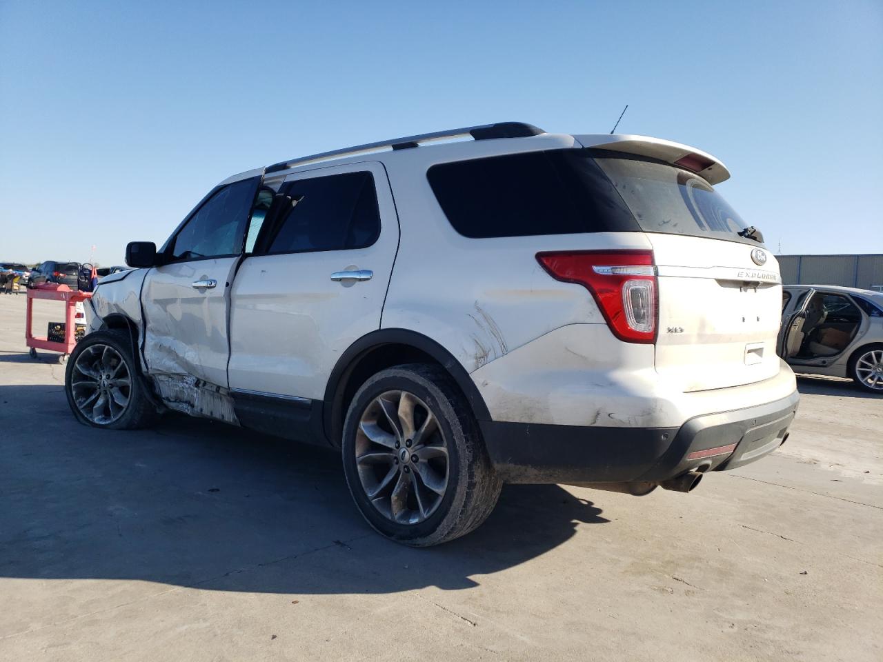 1FM5K7D89DGB99227 2013 Ford Explorer Xlt