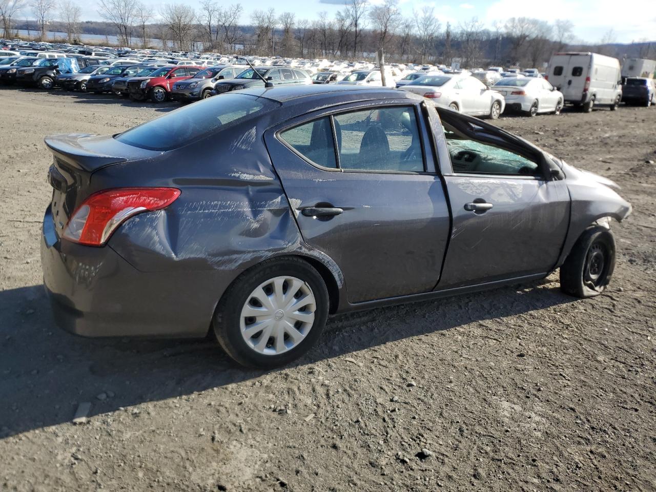 3N1CN7AP8FL821929 2015 Nissan Versa S