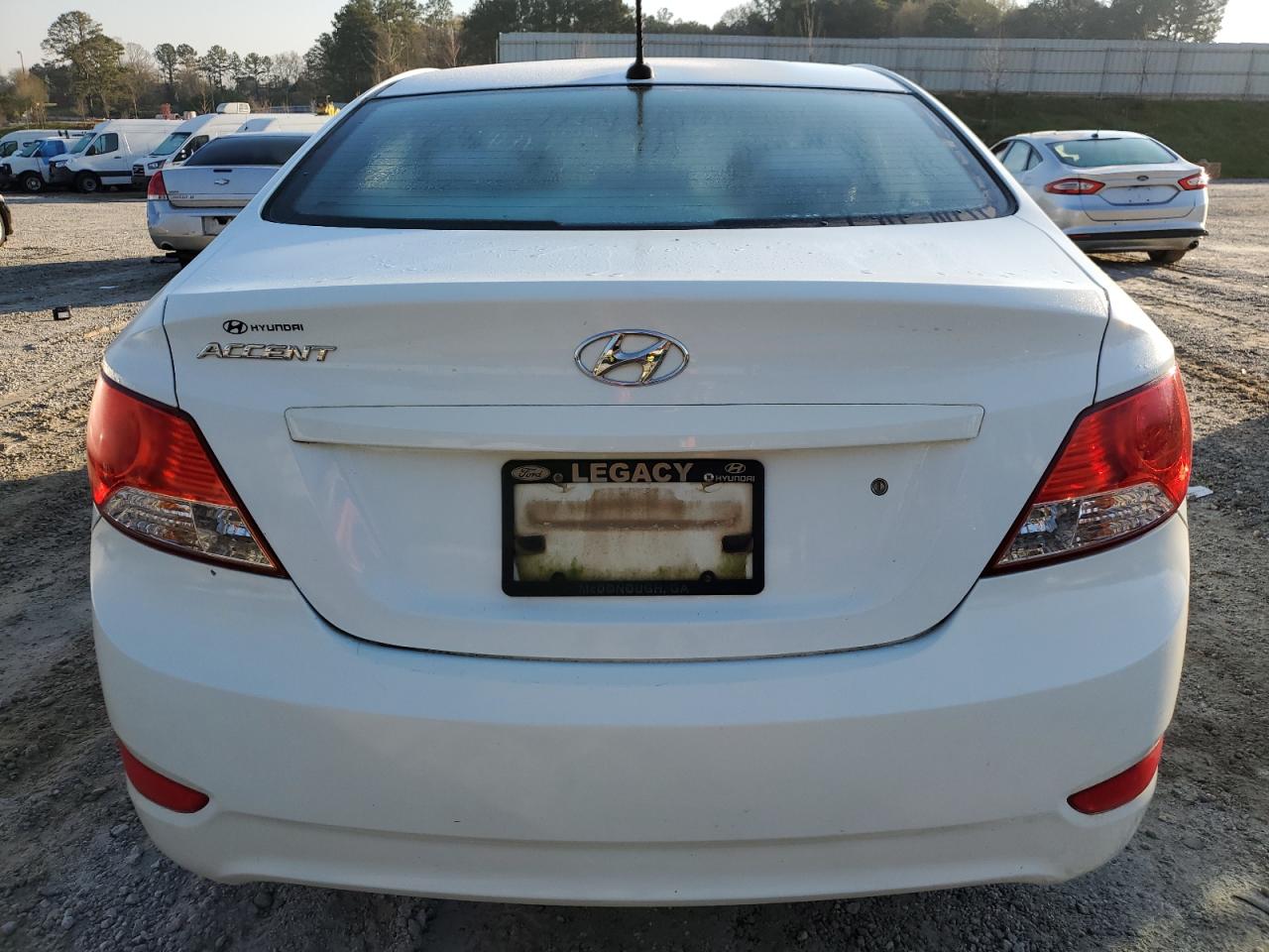 KMHCT4AE2DU331811 2013 Hyundai Accent Gls