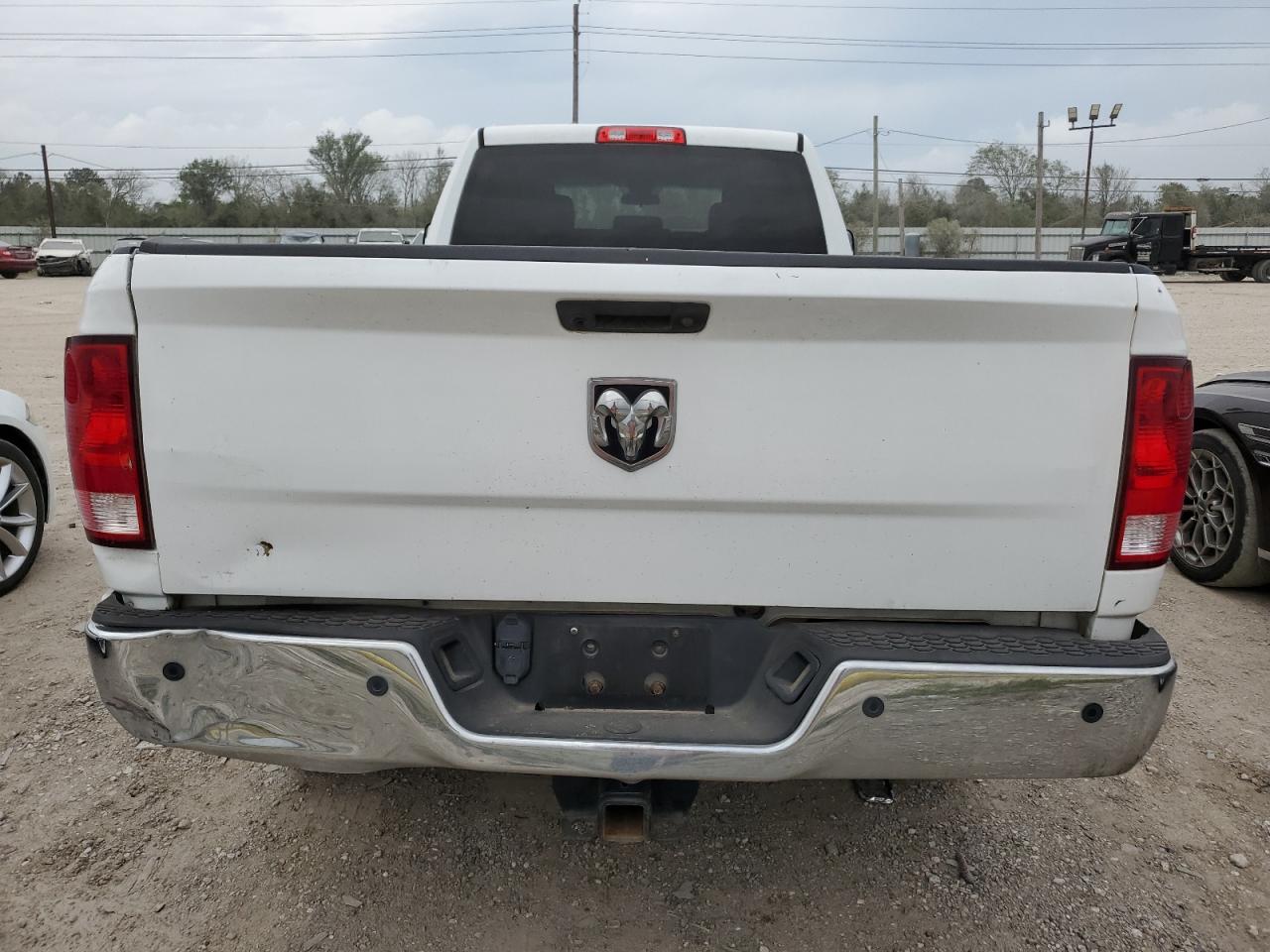 2017 Ram 2500 St vin: 3C6UR4HL0HG766919