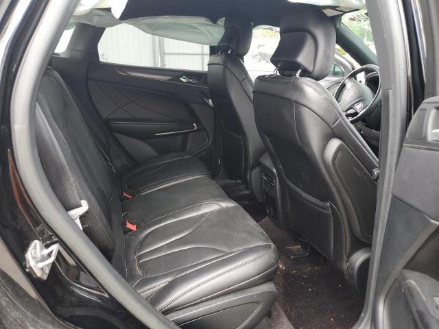 2017 LINCOLN MKC PREMIE 5LMCJ1D98HUL35013