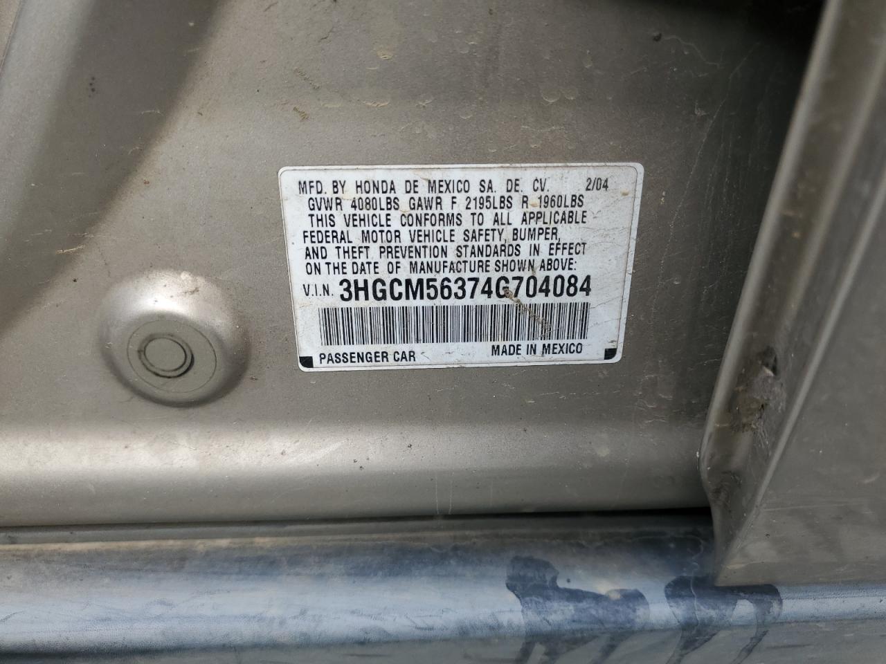 3HGCM56374G704084 2004 Honda Accord Lx