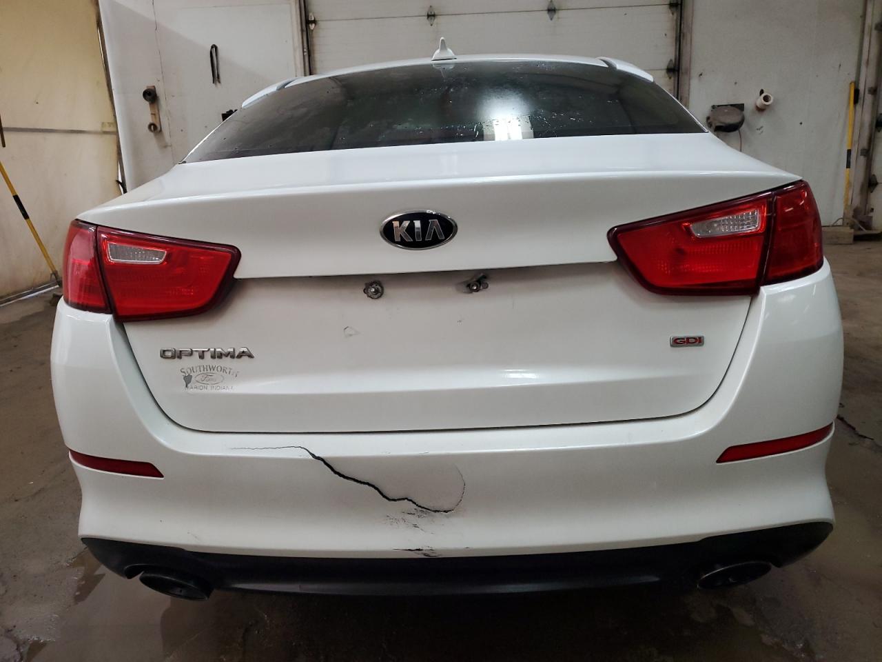 5XXGM4A76FG403865 2015 Kia Optima Lx