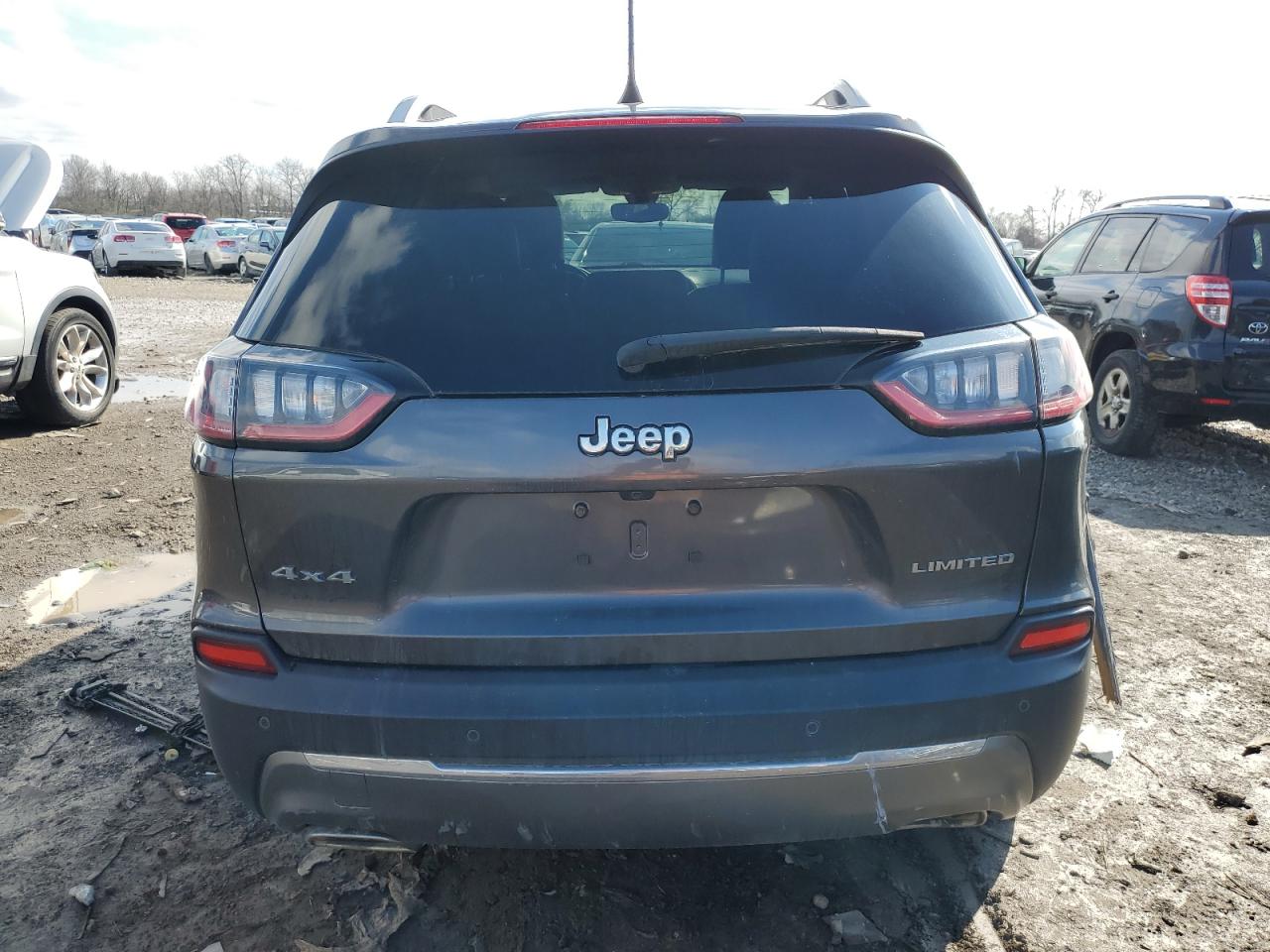 1C4PJMDX2KD374048 2019 Jeep Cherokee Limited