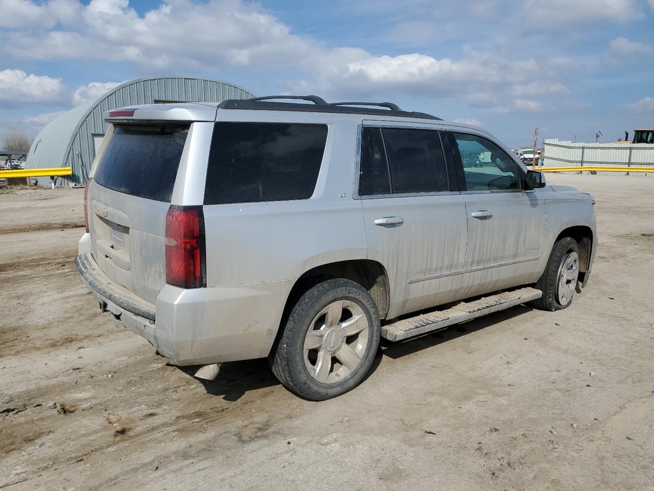 2017 Chevrolet Tahoe K1500 Lt vin: 1GNSKBKC2HR376087