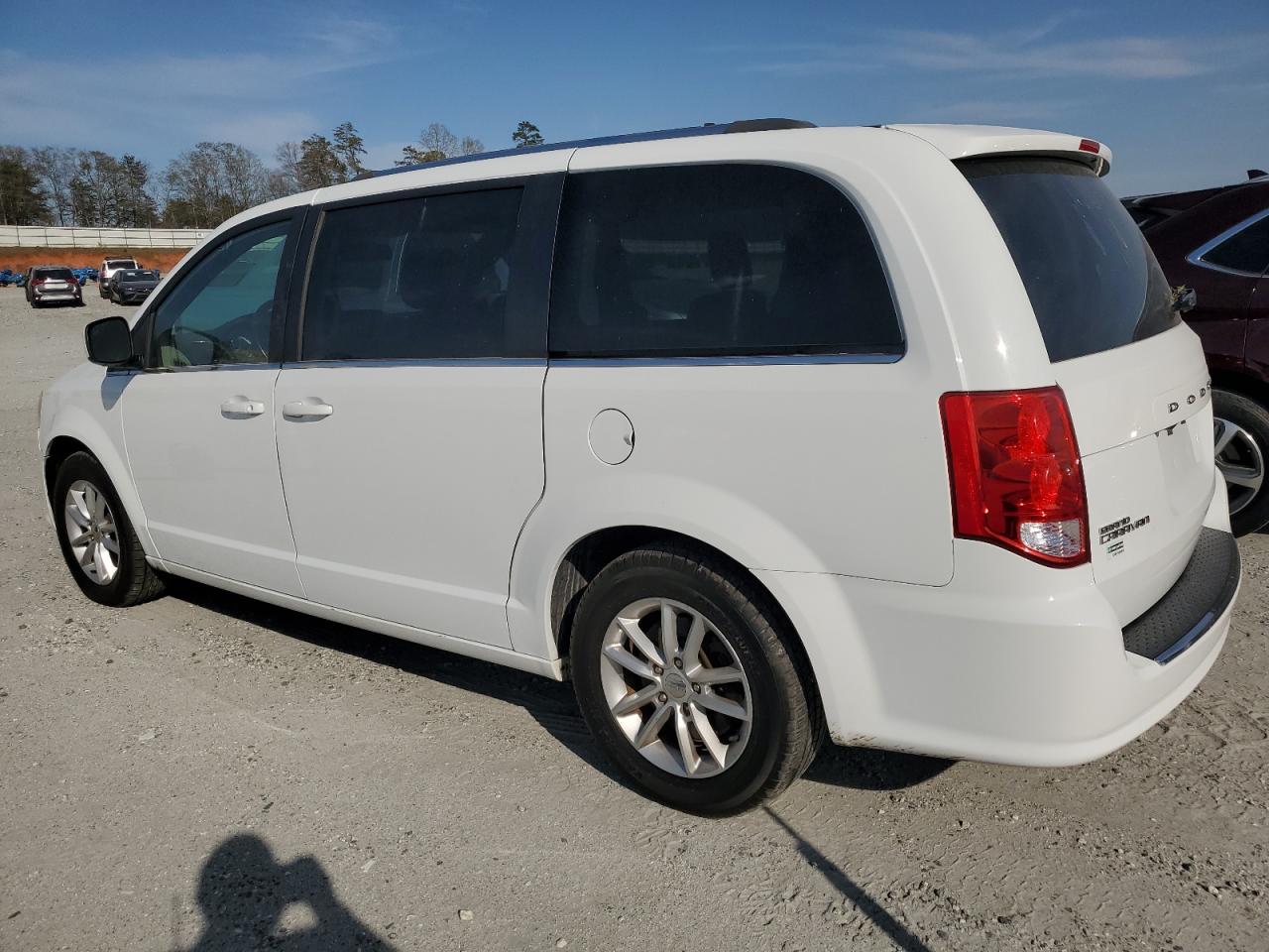 VIN: 2C4RDGCG4LR183717 2020 DODGE CARAVAN