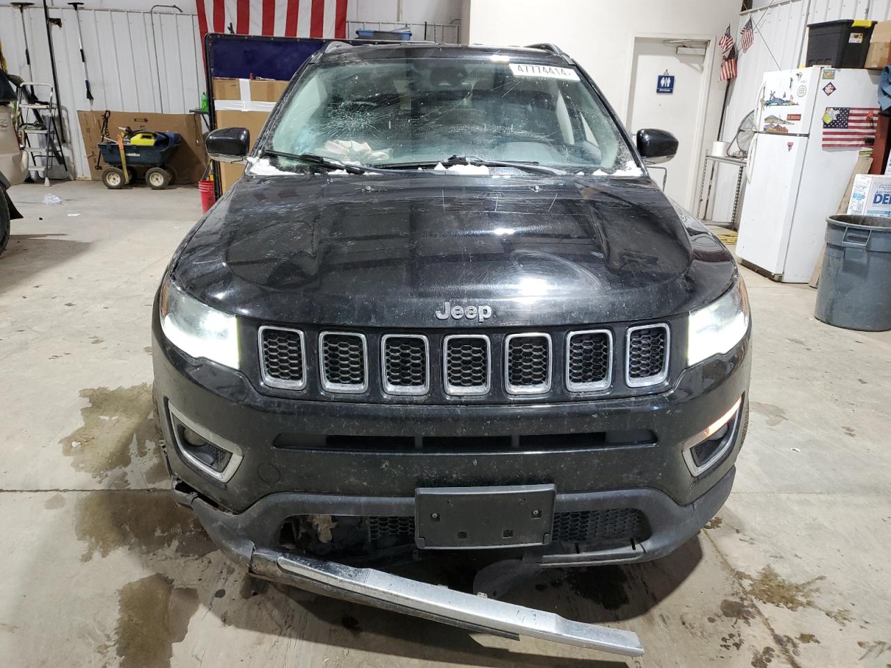 3C4NJDCB7JT341195 2018 Jeep Compass Limited