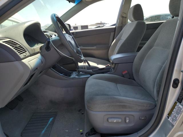 2004 Toyota Camry Le VIN: 4T1BE32K84U325662 Lot: 47365314