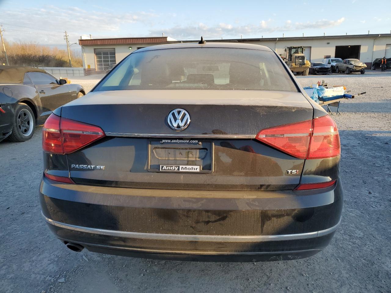 1VWBT7A39GC010257 2016 Volkswagen Passat Se