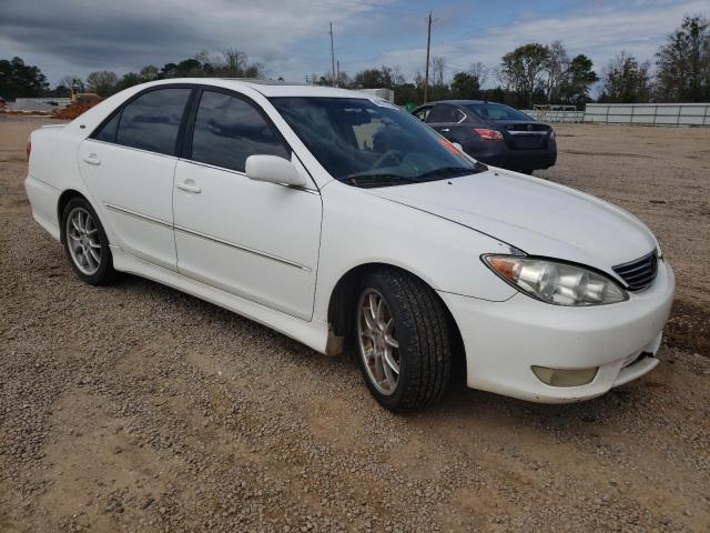 Lot #2394676267 2005 TOYOTA CAMRY LE salvage car