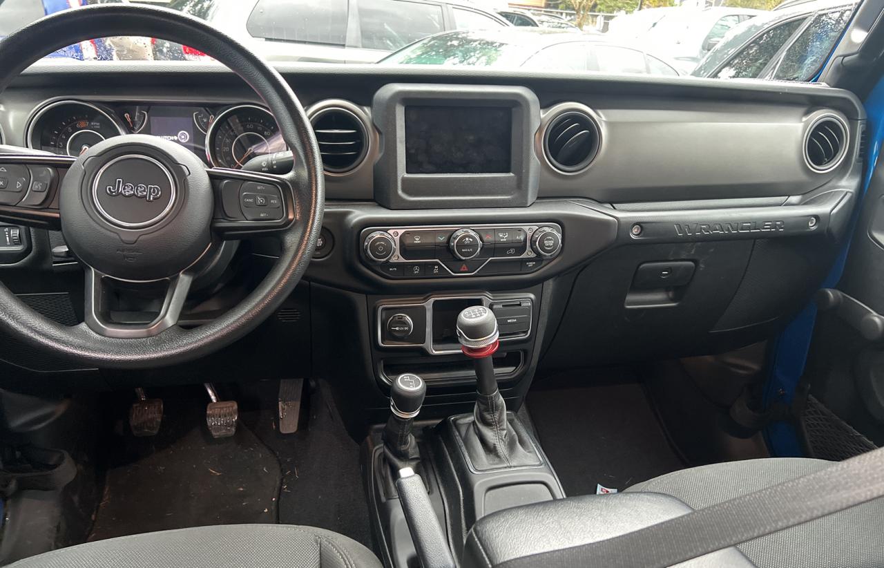 1C4HJXDGXPW588366 2023 Jeep Wrangler Sport