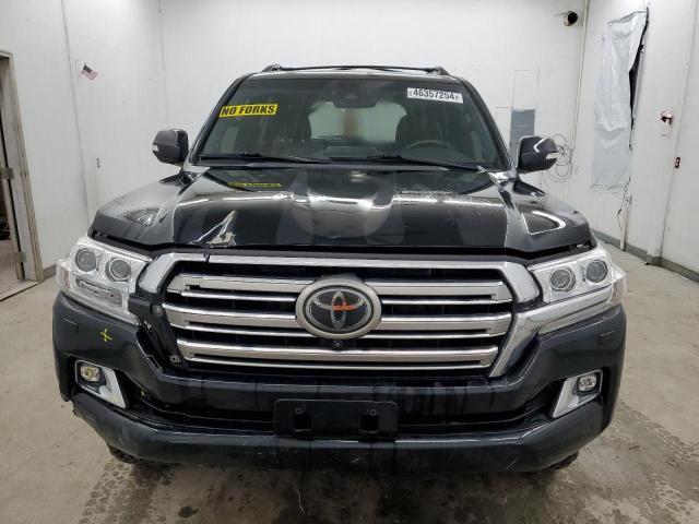 2019 TOYOTA LAND CRUIS - JTMCY7AJ1K4084914