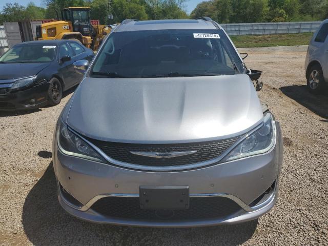 2017 Chrysler Pacifica Limited VIN: 2C4RC1GGXHR650690 Lot: 47728474