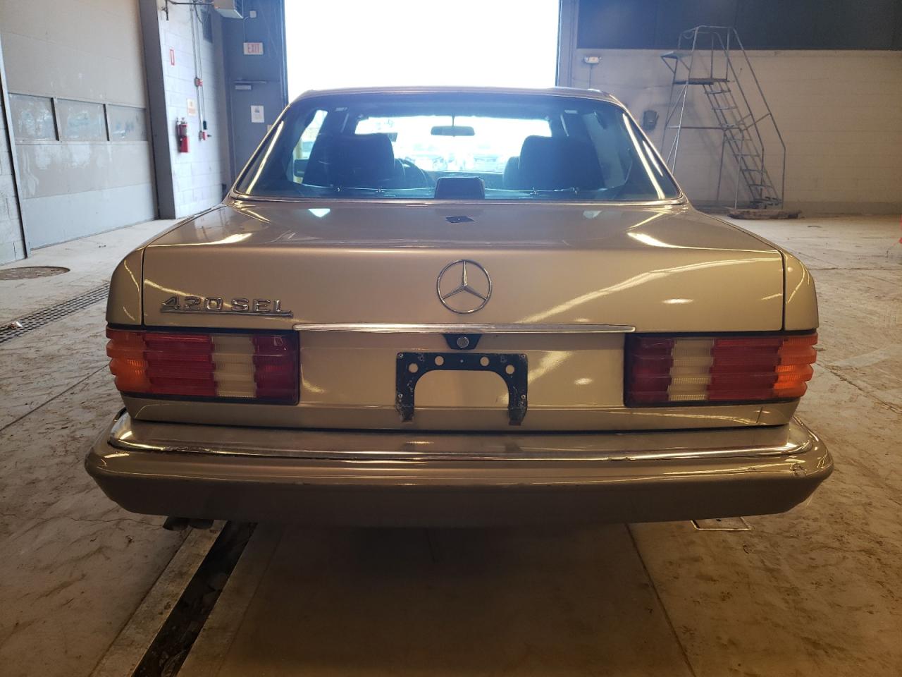 WDBCA35026A246302 1986 Mercedes-Benz 420 Sel