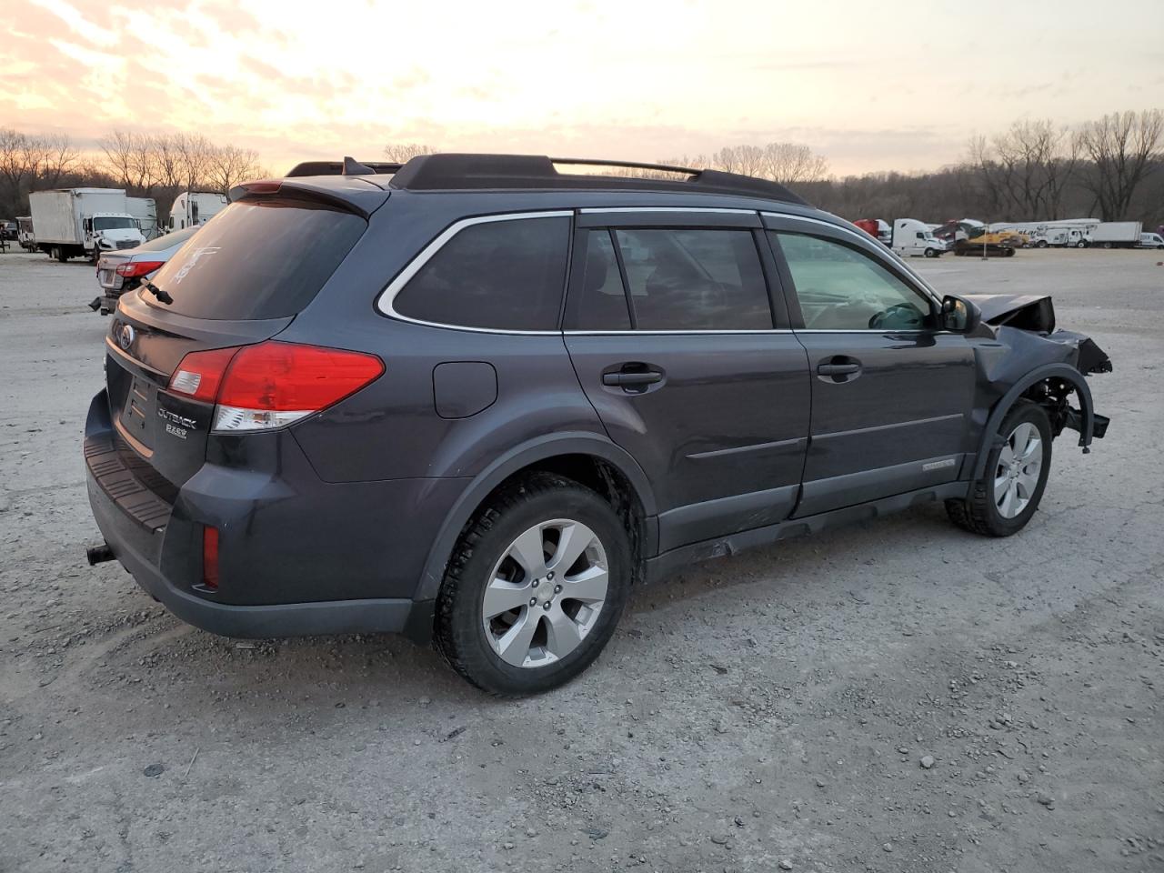 4S4BRBKC9B3320660 2011 Subaru Outback 2.5I Limited