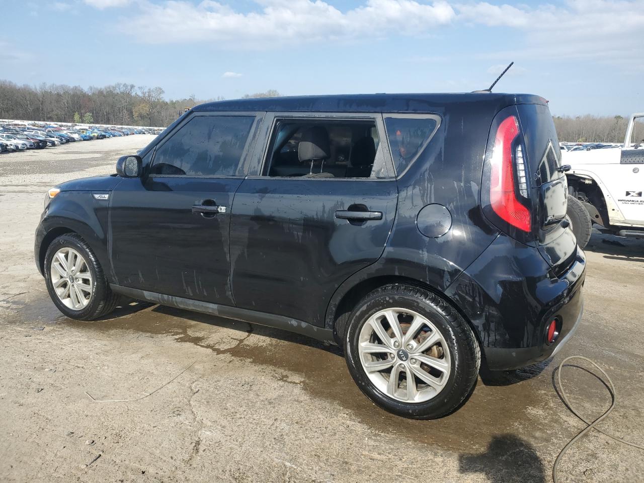 KNDJP3A54H7411996 2017 Kia Soul +