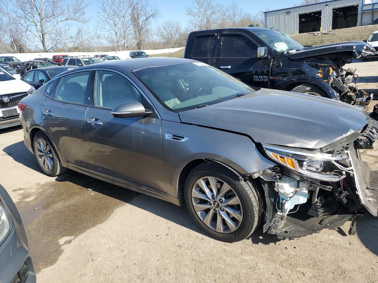 5XXGU4L39JG231785 2018 Kia Optima Ex