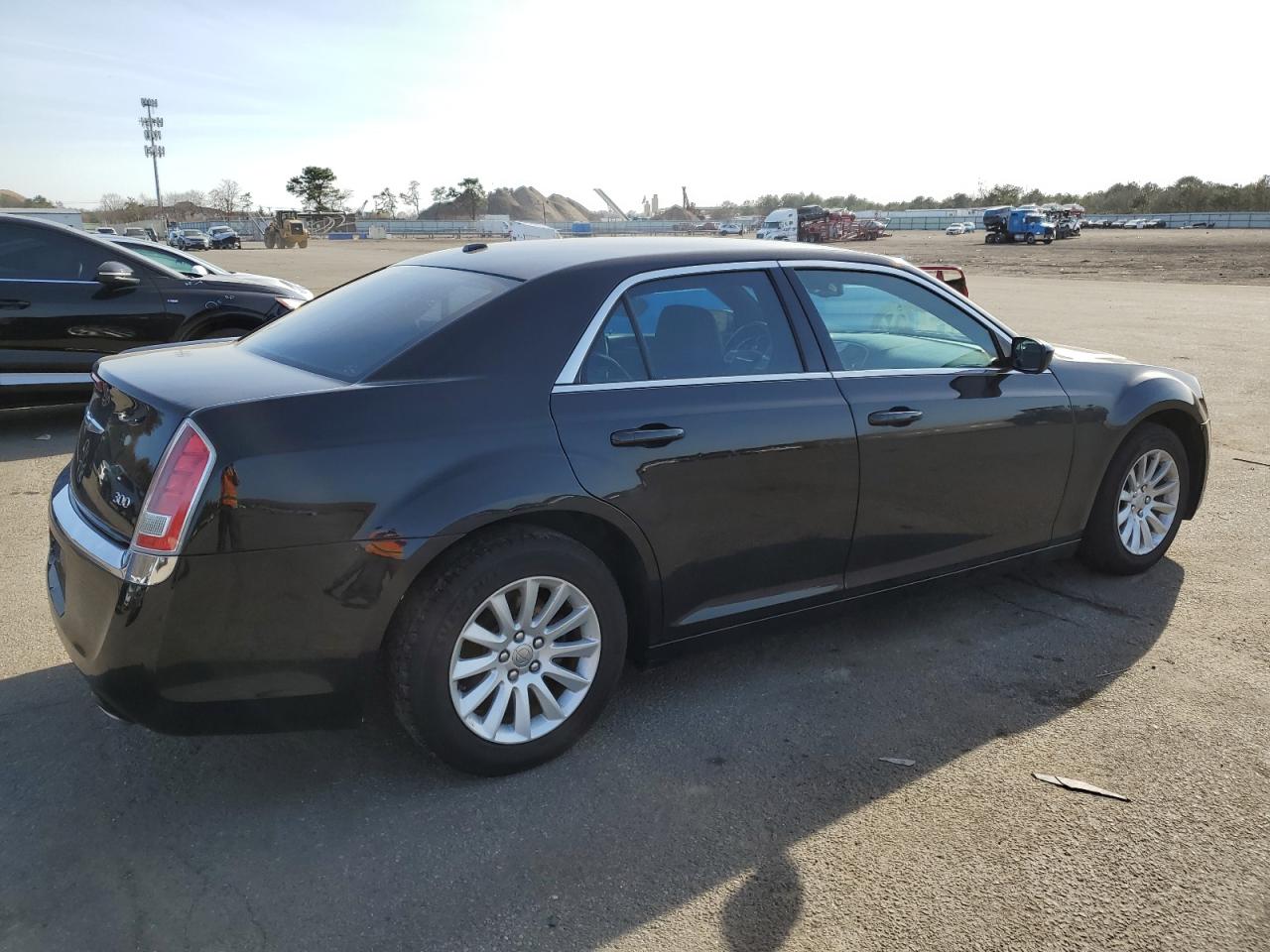 2C3CCAAG8EH309552 2014 Chrysler 300