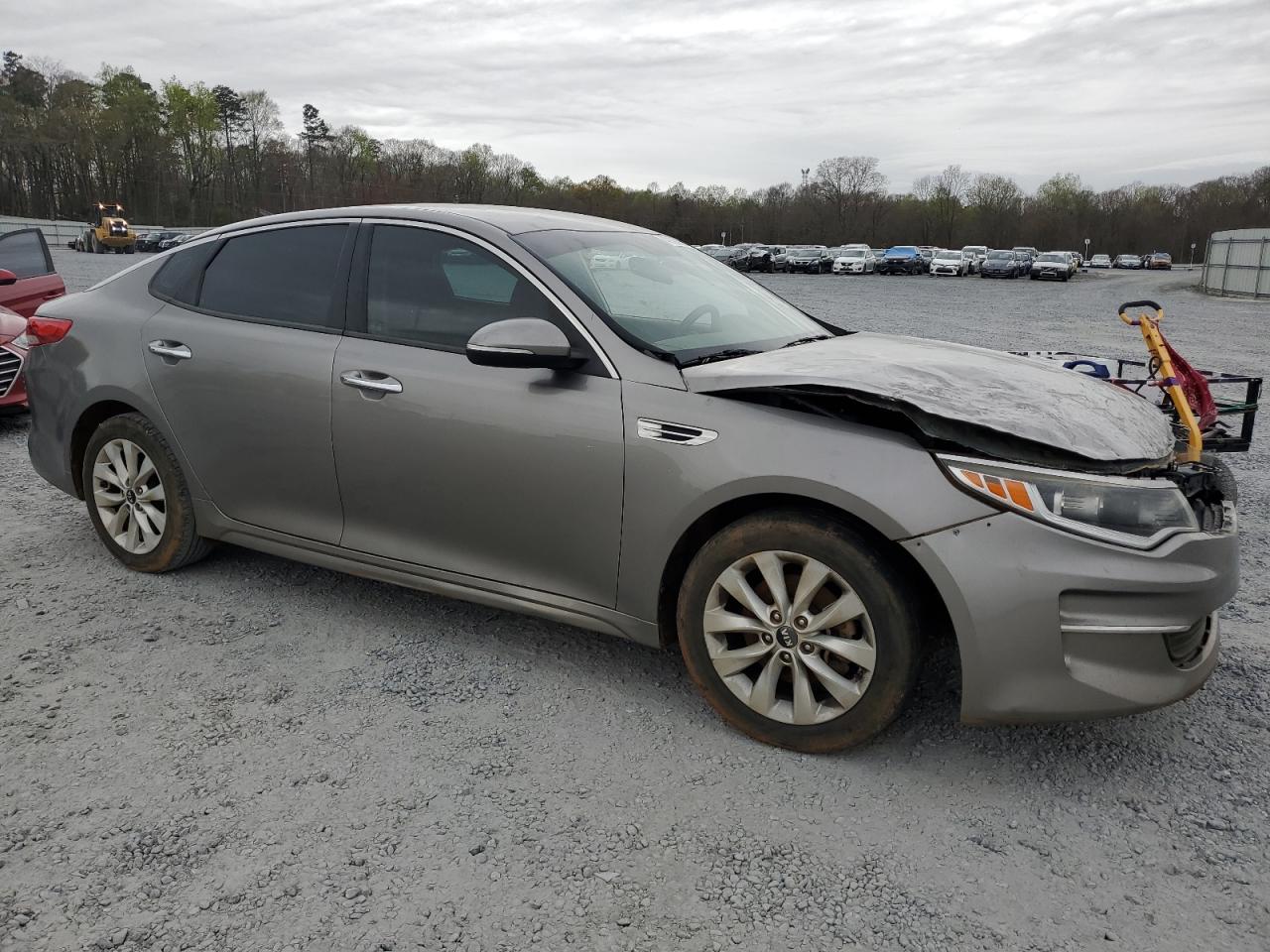 2017 Kia Optima Lx vin: 5XXGT4L38HG140746