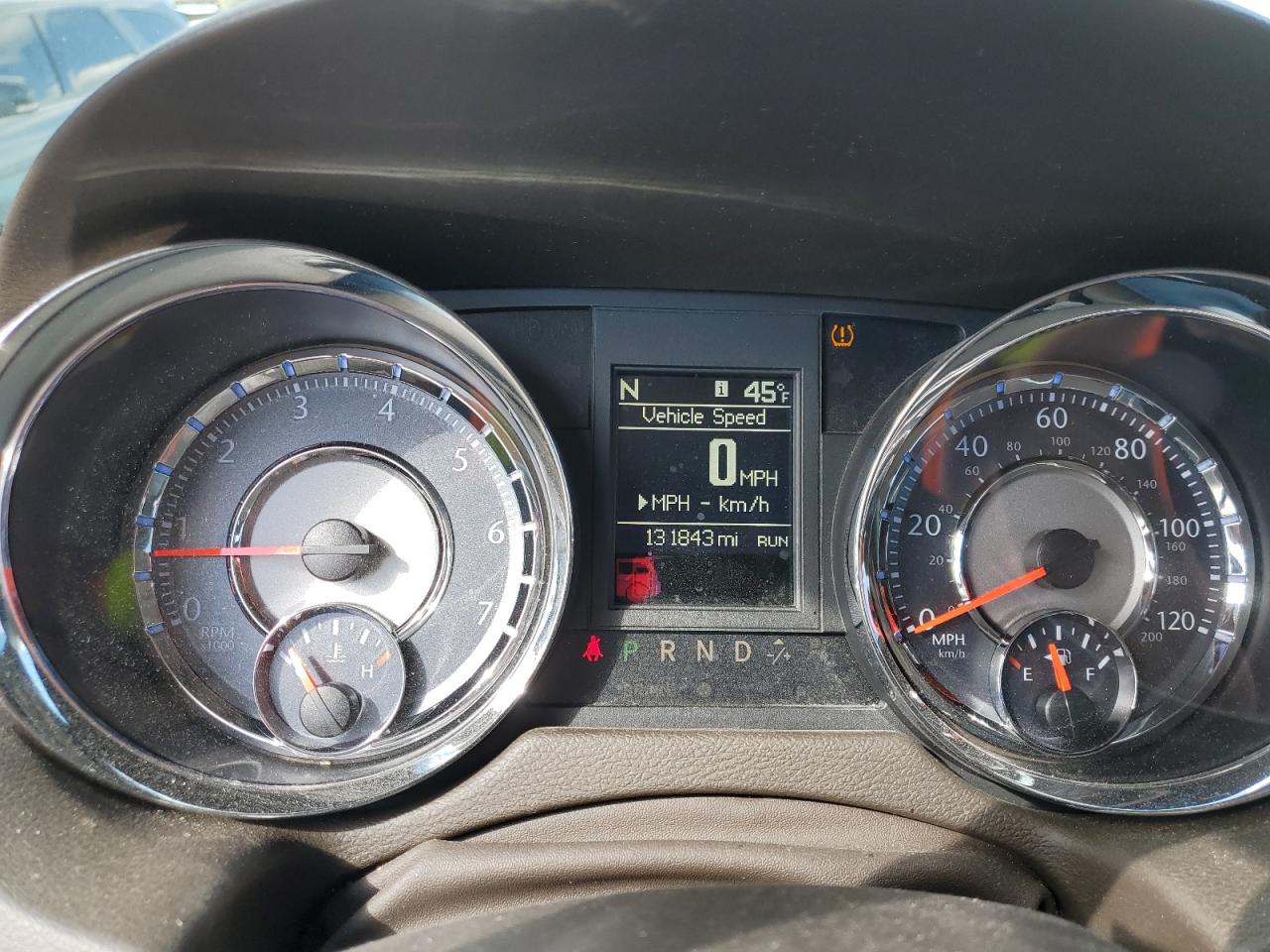 2C4RC1BG8ER372553 2014 Chrysler Town & Country Touring