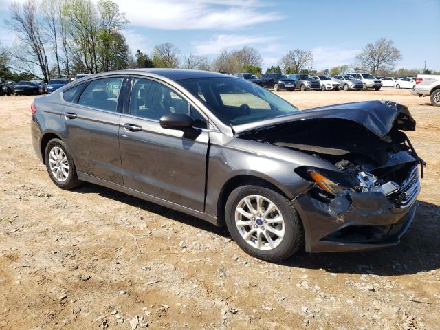 VIN 3FA6P0G74JR106824 2018 Ford Fusion, S no.4