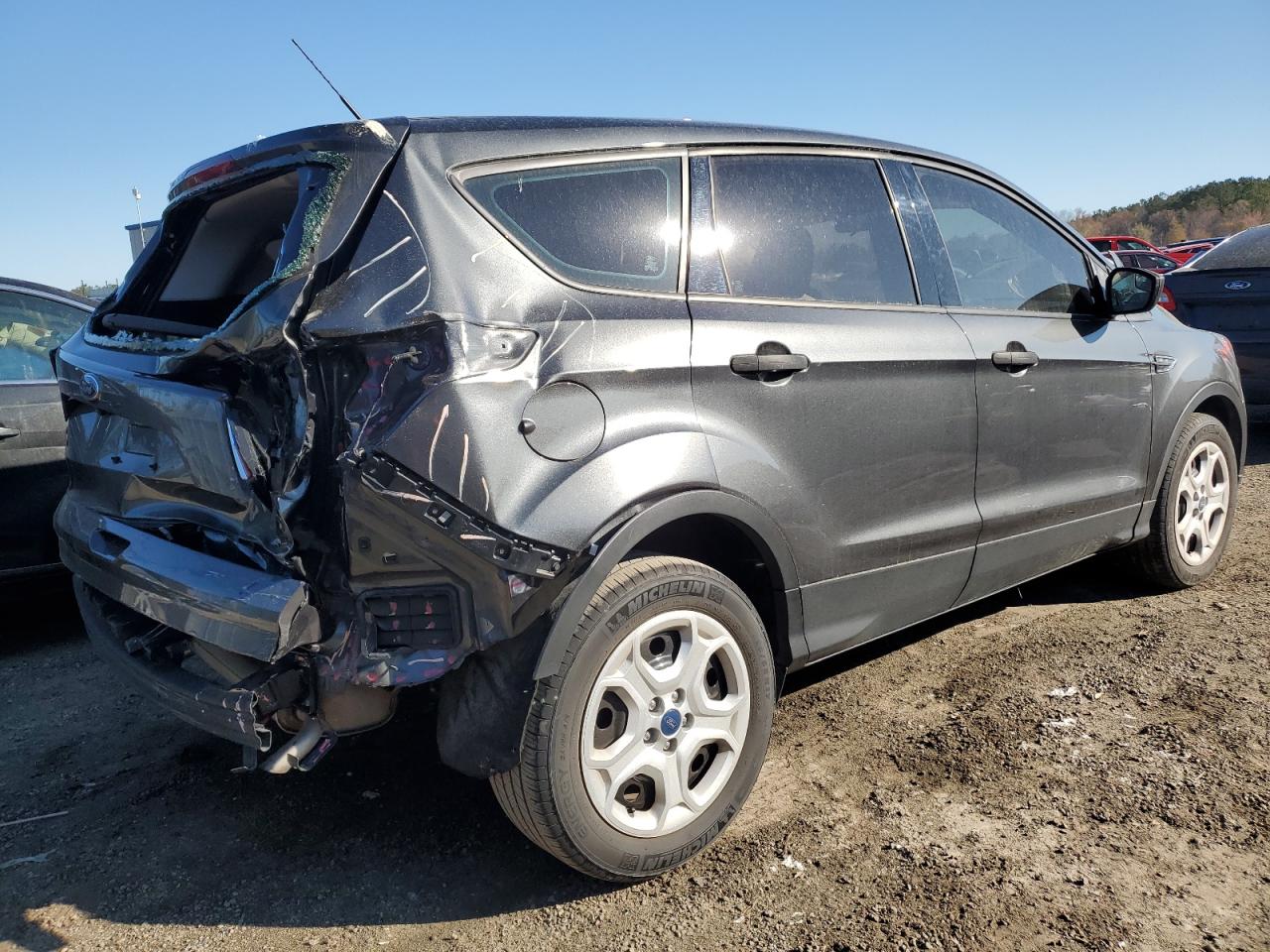 2019 Ford Escape S vin: 1FMCU0F78KUC46095