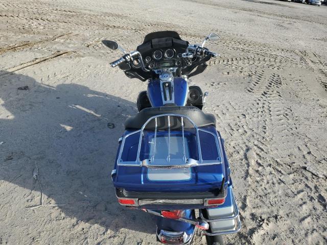 2010 HARLEY-DAVIDSON FLHTCU 1HD1FC415AB628809