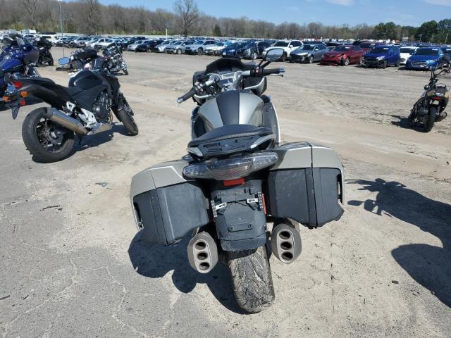 2012 BMW K1600 GTL - WB1061207CZZ21274