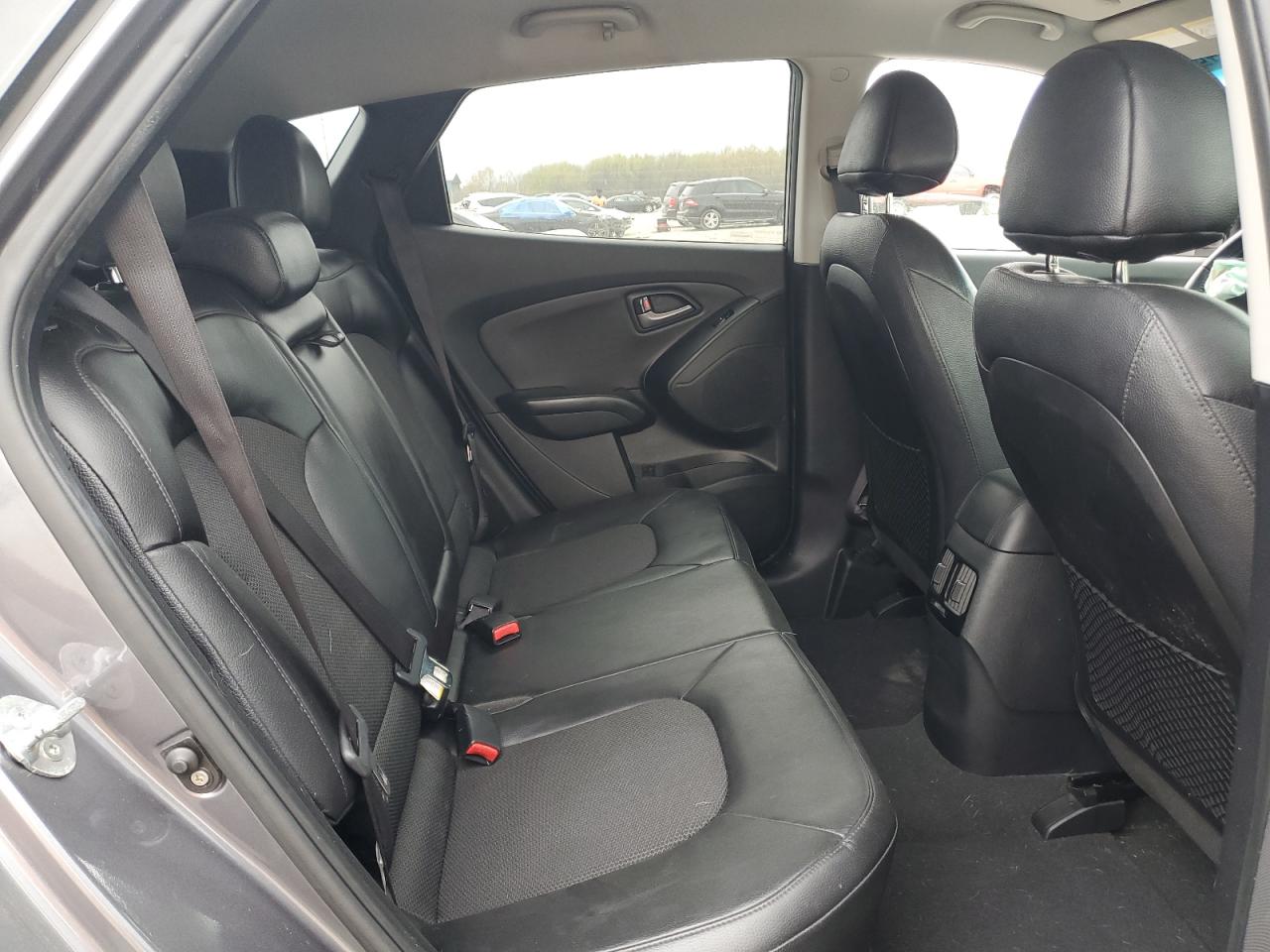 KM8JU3AG7EU865744 2014 Hyundai Tucson Gls