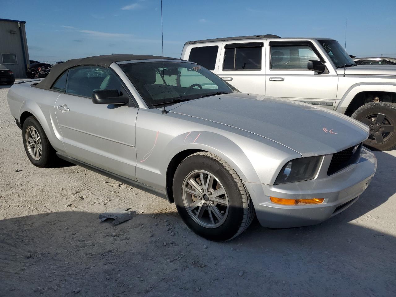 1ZVHT84NX85168805 2008 Ford Mustang