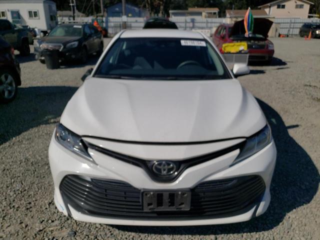 VIN 4T1B11HK2KU194782 2019 Toyota Camry, L no.5