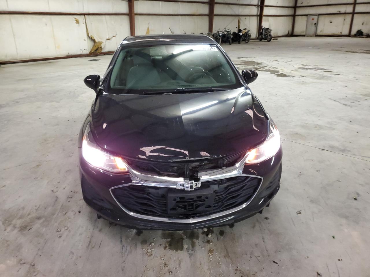 1G1BC5SM8K7110603 2019 Chevrolet Cruze Ls