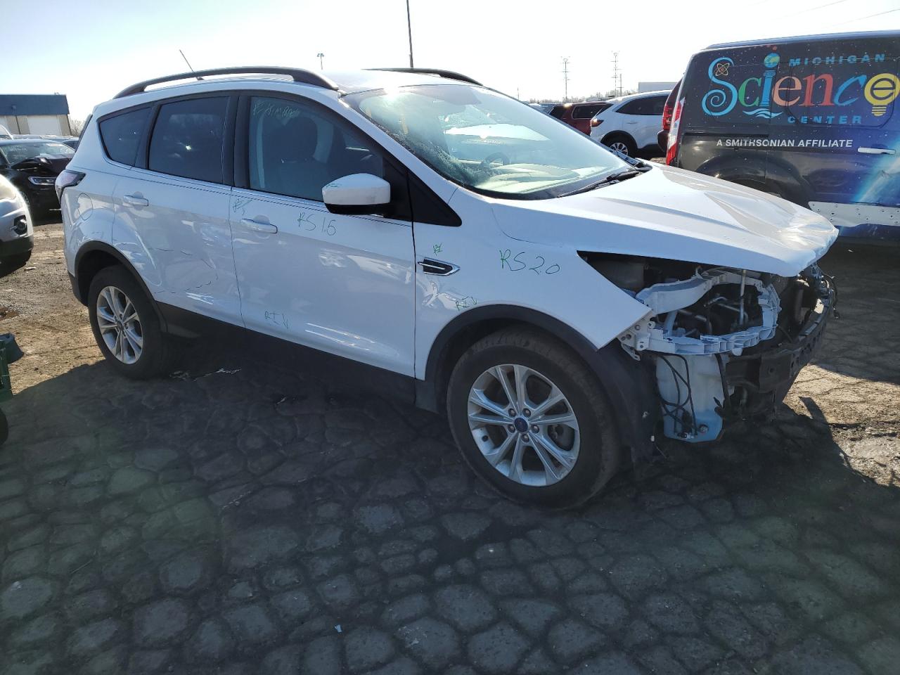 1FMCU9GD7JUB82610 2018 Ford Escape Se