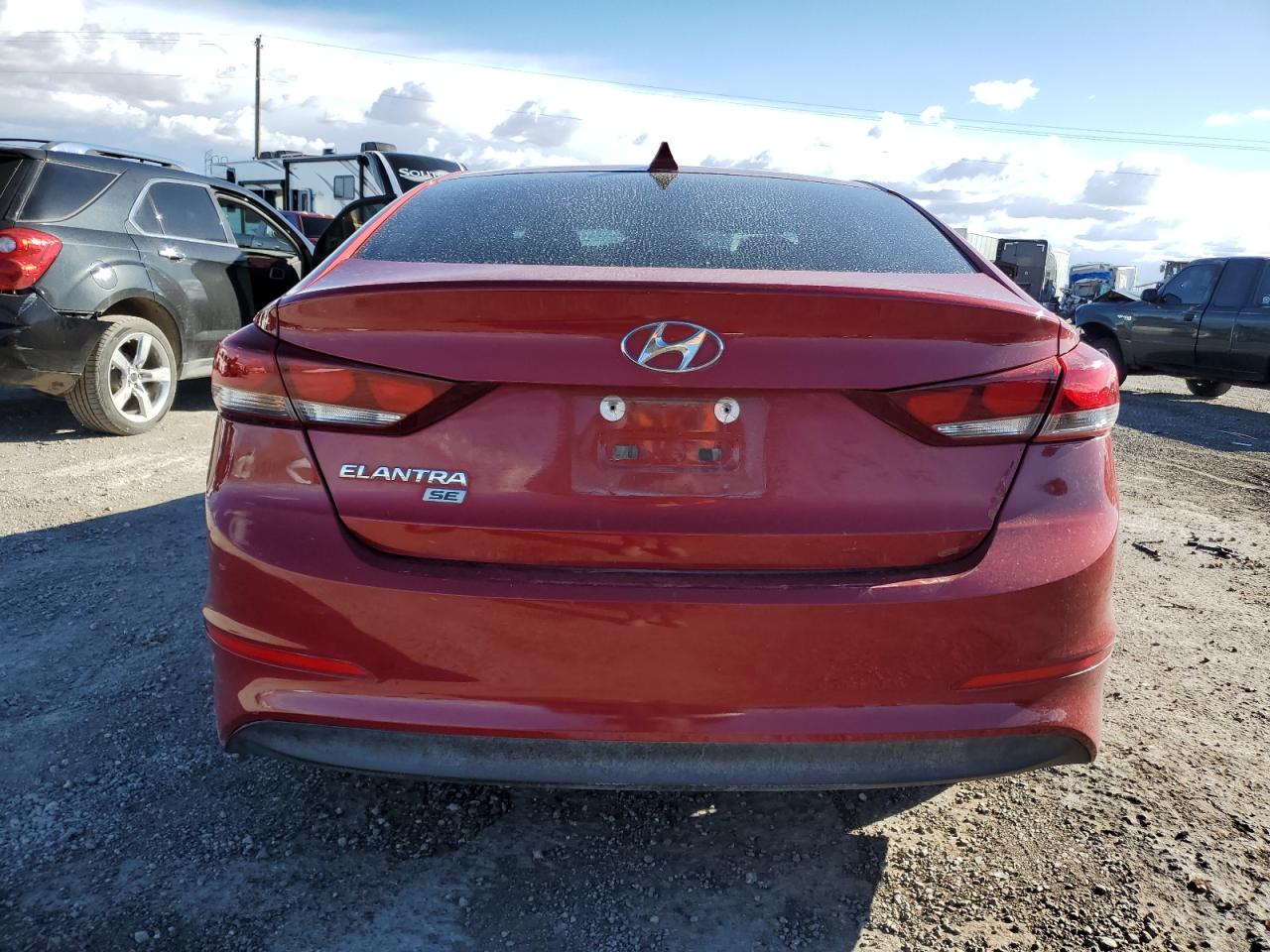 KMHD74LF0HU121504 2017 Hyundai Elantra Se