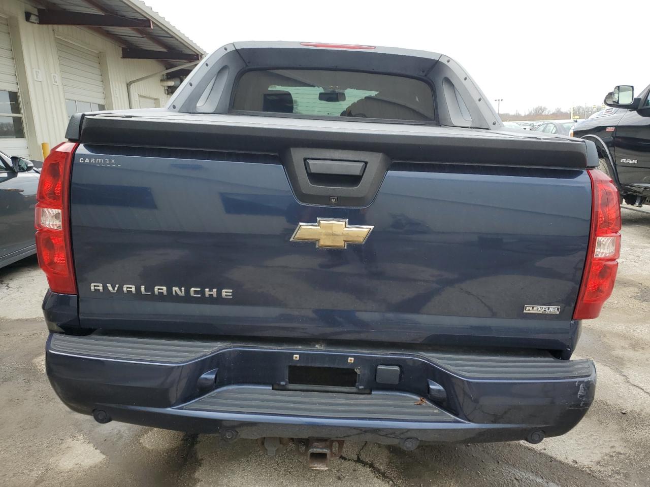 3GNEC12059G277226 2009 Chevrolet Avalanche C1500 Ls