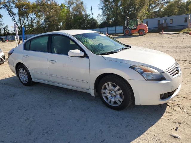 2009 Nissan Altima - Image 4