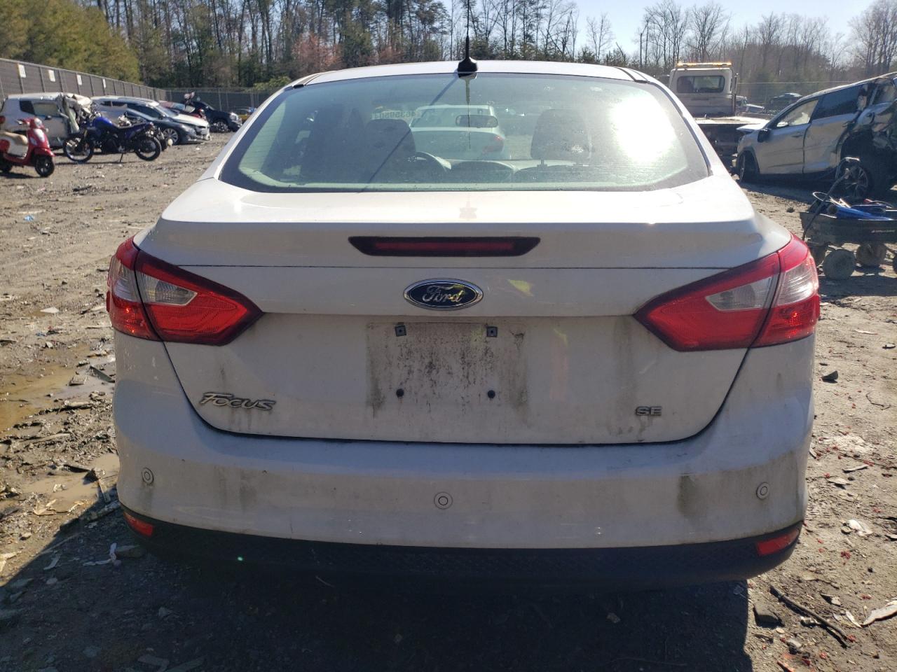 1FADP3F24EL152334 2014 Ford Focus Se