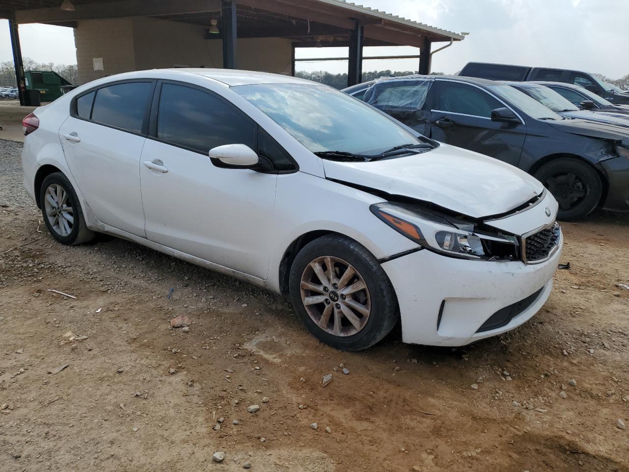 2017 Kia Forte Lx vin: 3KPFL4A77HE081554