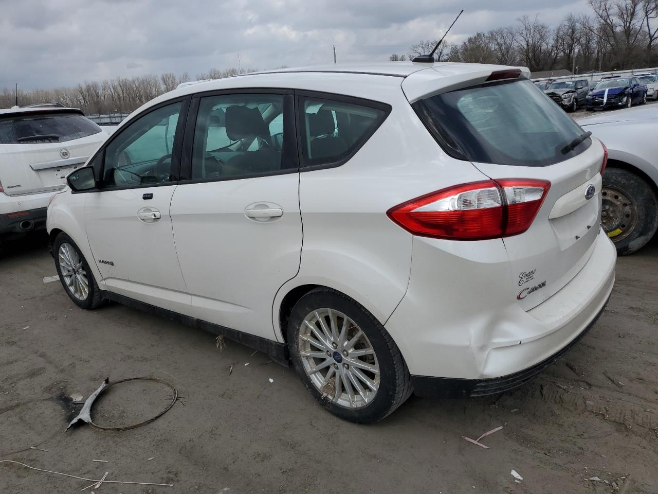 1FADP5AU4GL120474 2016 Ford C-Max Se