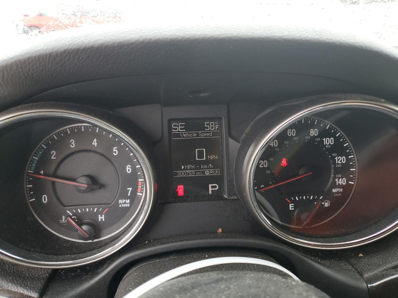 1C4RJFAG8DC532782 2013 Jeep Grand Cherokee Laredo