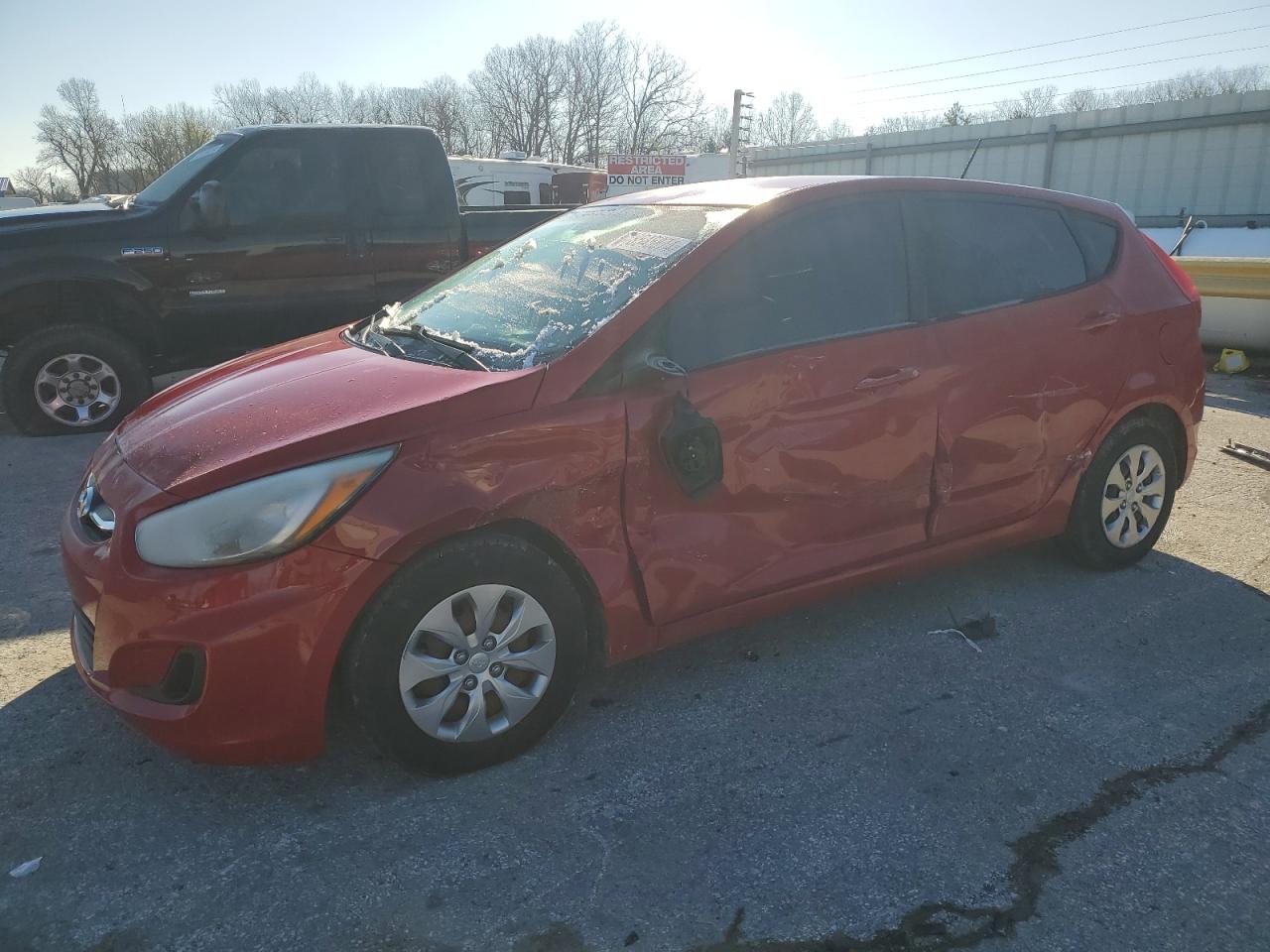 KMHCT5AE6HU341057 2017 Hyundai Accent Se