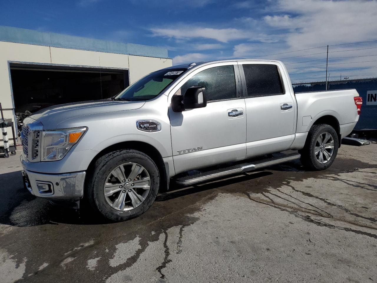 Lot #2821430308 2017 NISSAN TITAN SV