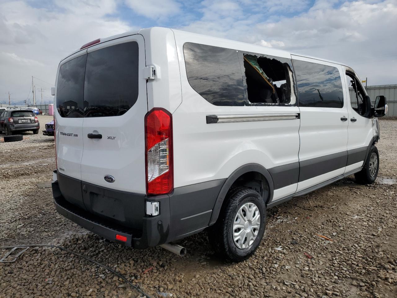 Lot #2576742382 2023 FORD TRANSIT T-