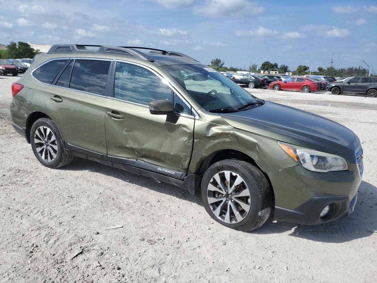 4S4BSBNC7F3344770 2015 Subaru Outback 2.5I Limited