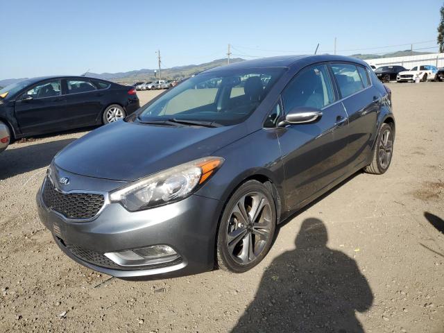 Lot #2411168169 2016 KIA FORTE EX salvage car