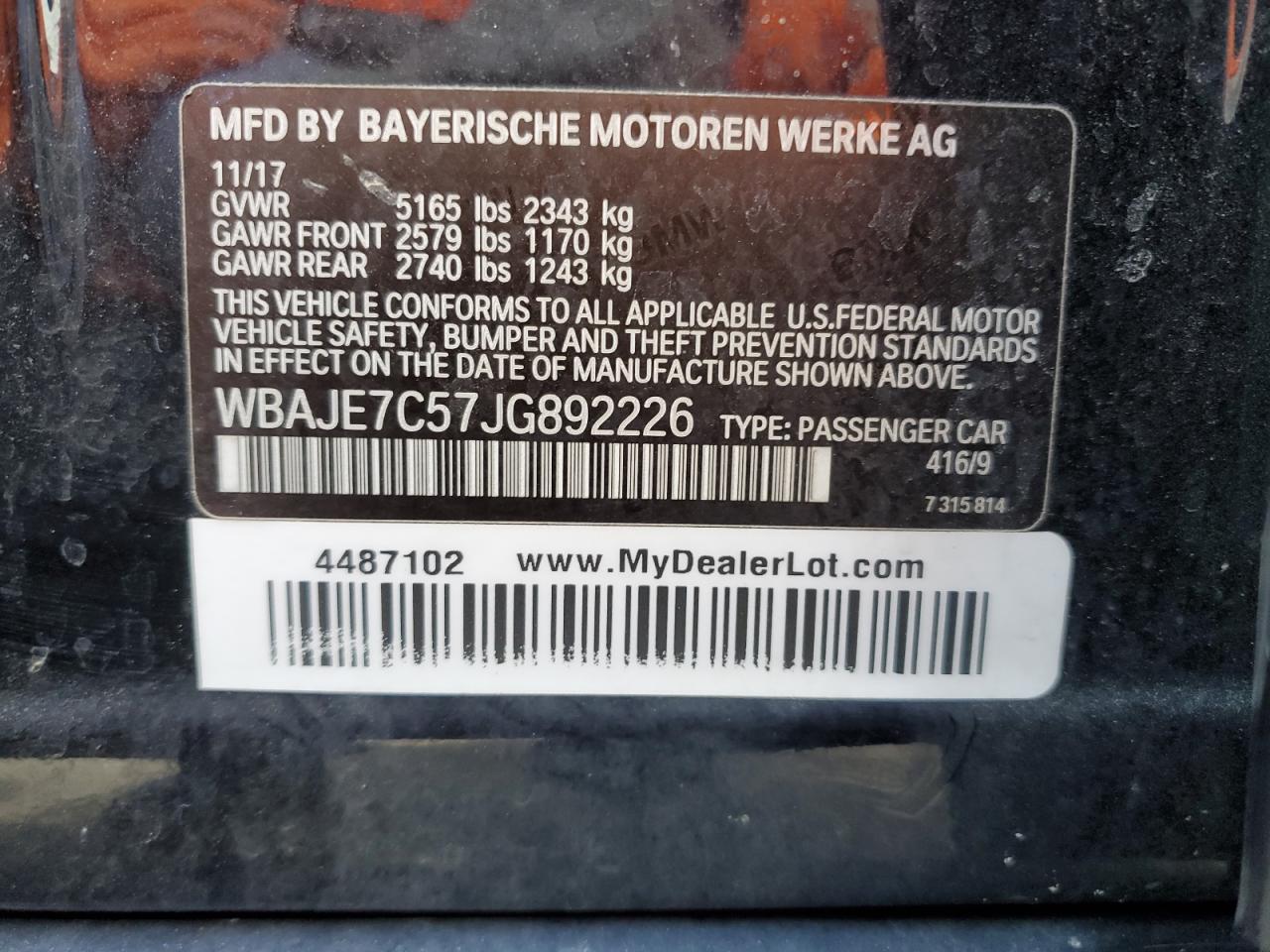 WBAJE7C57JG892226 2018 BMW 540 Xi